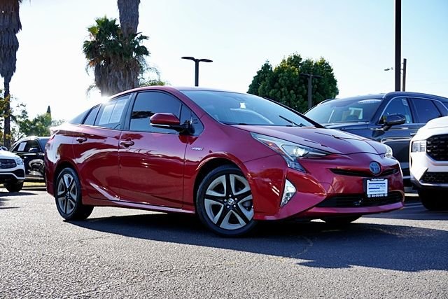 Used 2016 Red Toyota Four Touring image 1