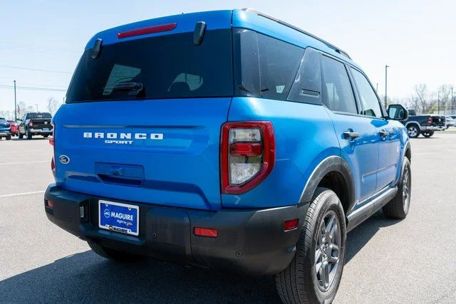Used 2025 Blue Ford Big Bend image 6