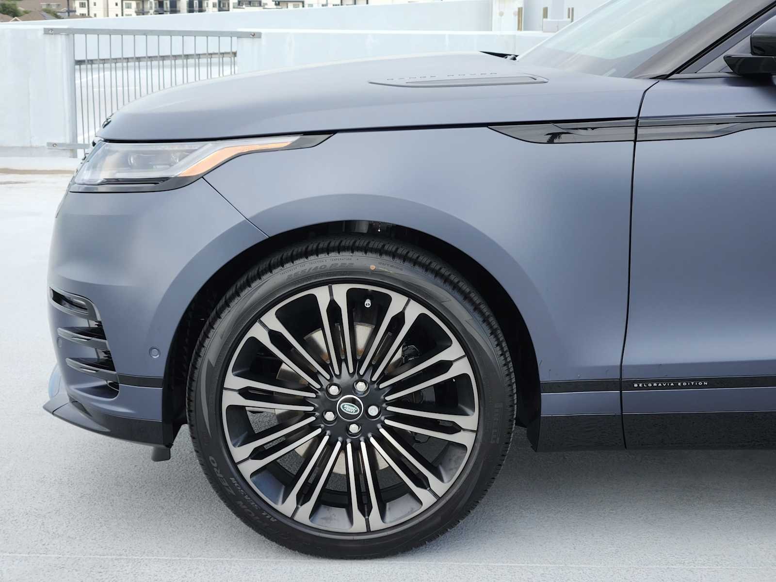 New 2026 Varesine Blue LAND ROVER Belgravia Edition Satin image 9