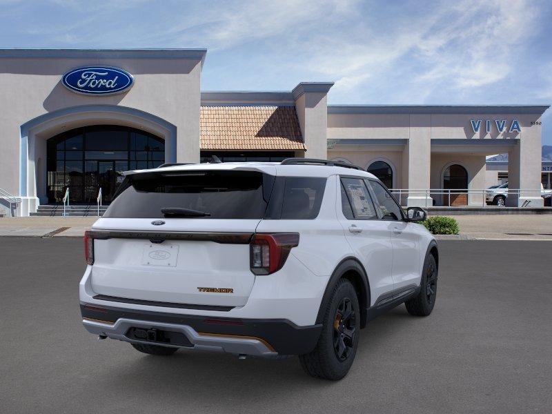 New 2026 Space White Metallic Ford Tremor® image 8