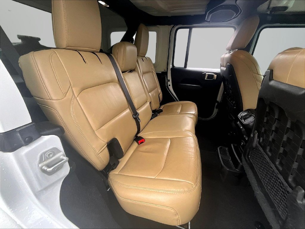 Used 2019 White Jeep Unlimited Rubicon image 26