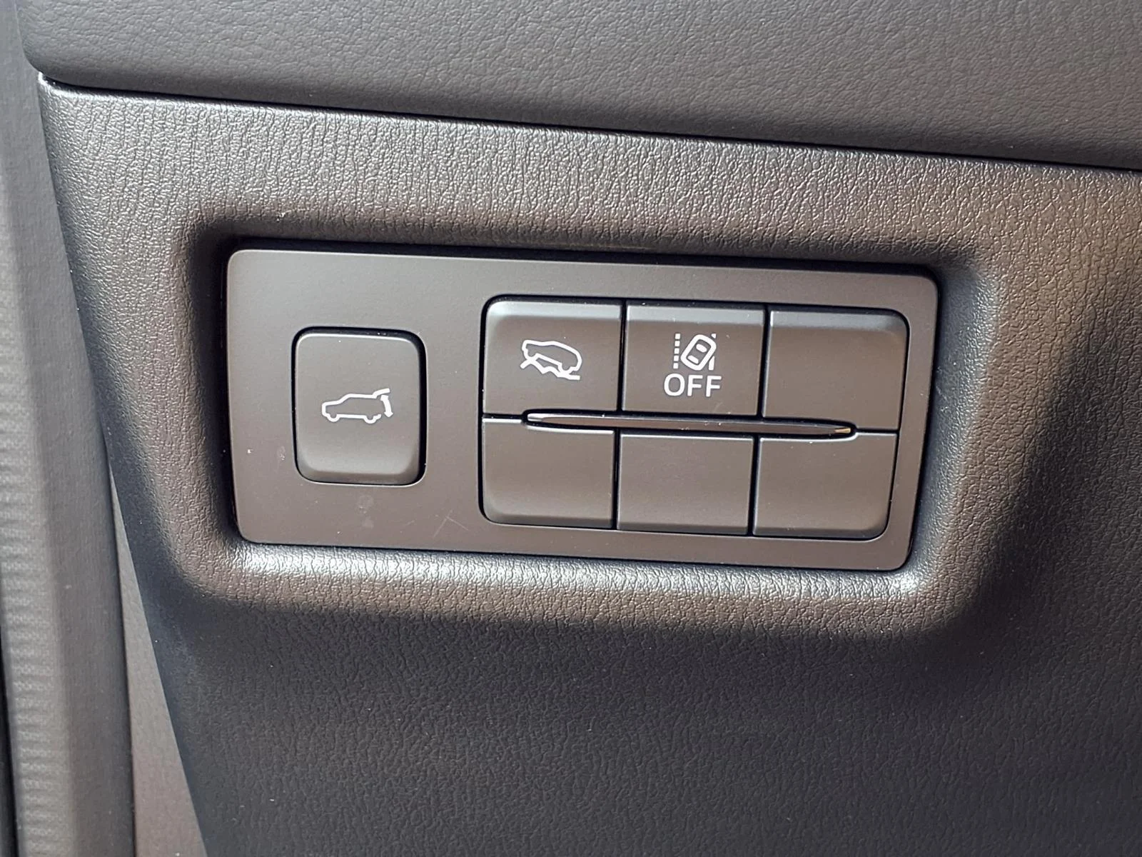 Used 2025 Jet Black Mica Mazda 2.5 S Preferred Package image 18
