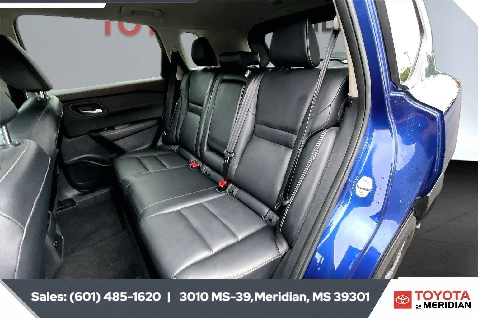 Used 2023 Caspian Blue Metallic Nissan SL image 19