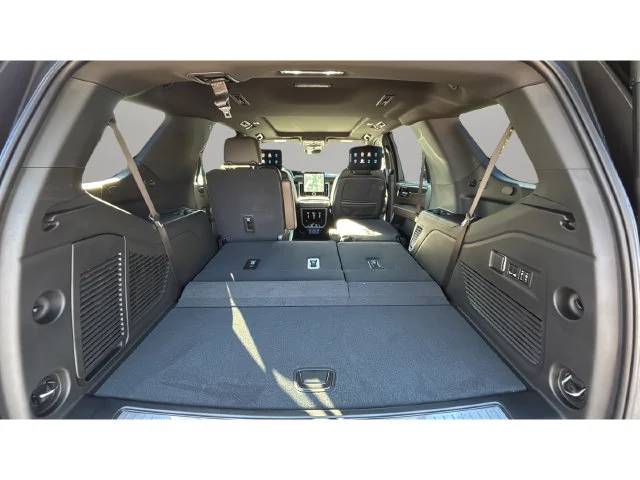 Used 2026 White GMC Denali Ultimate image 34