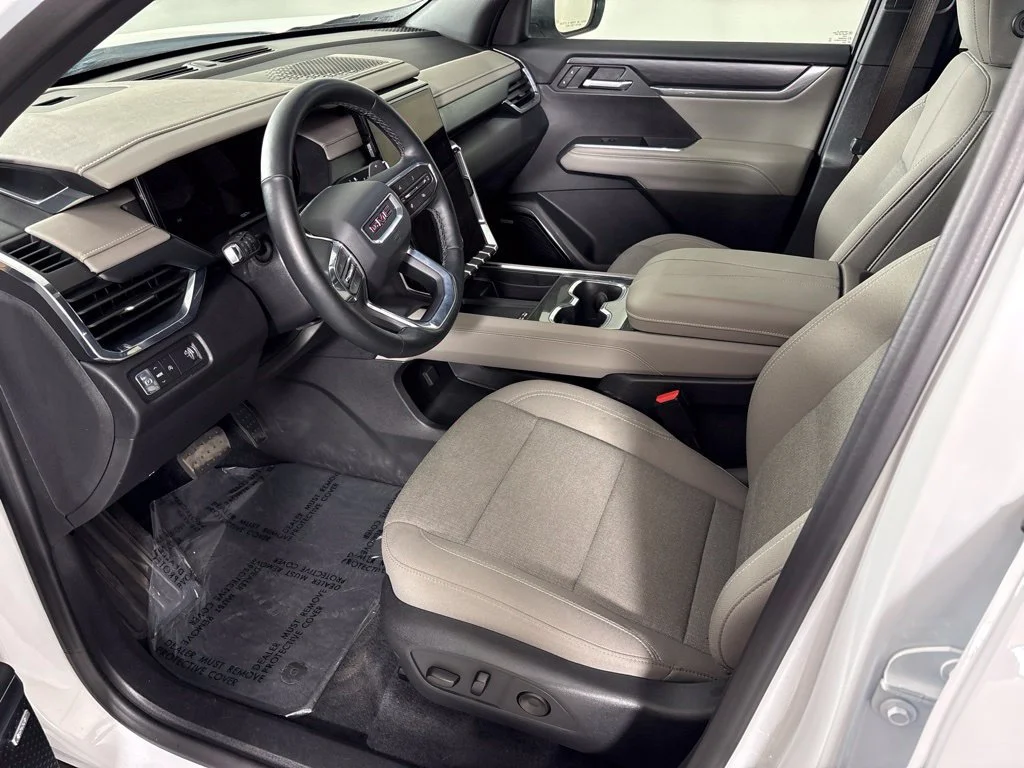 Certified Used 2026 Summit White GMC Elevation image 35