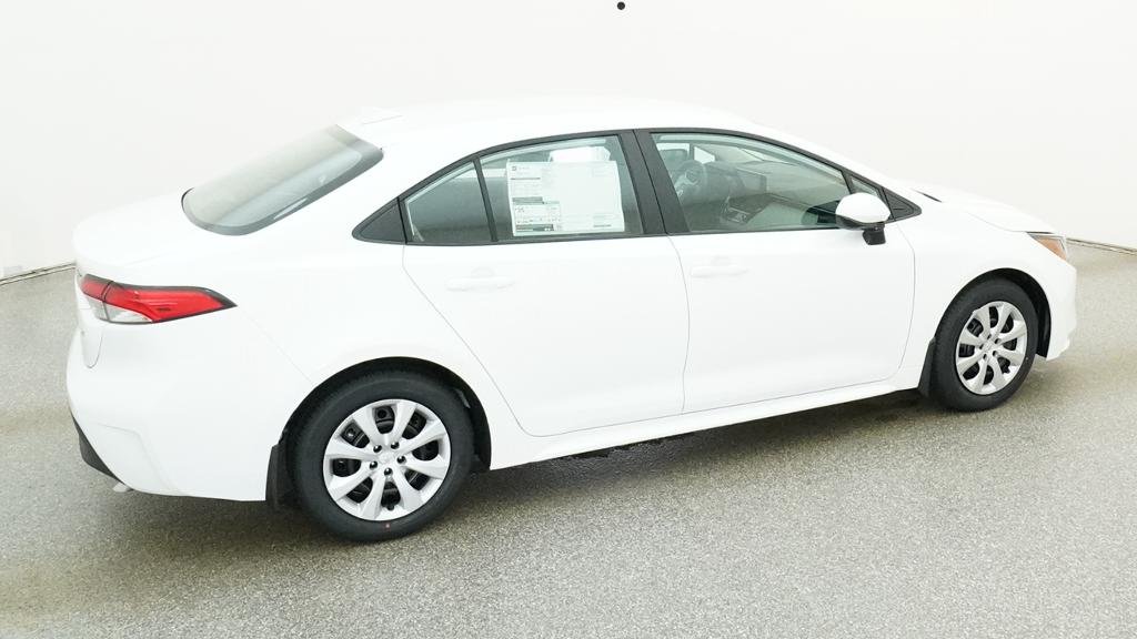 New 2026 Ice Cap Toyota LE image 16