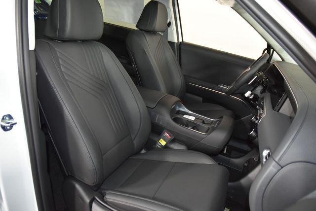 New 2026 White Hyundai SEL 7P image 64