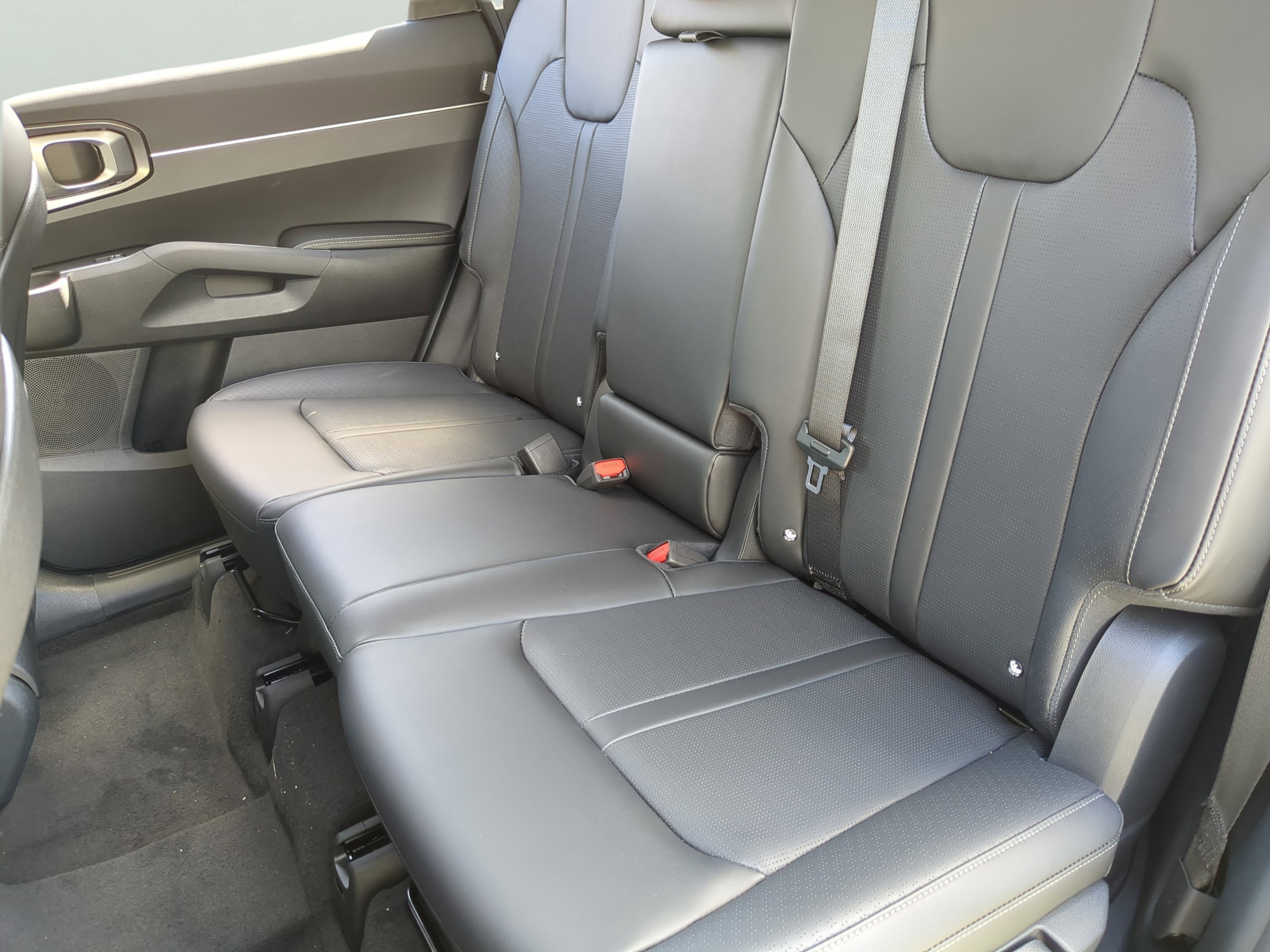 New 2026 Wolf Gray Kia S image 18