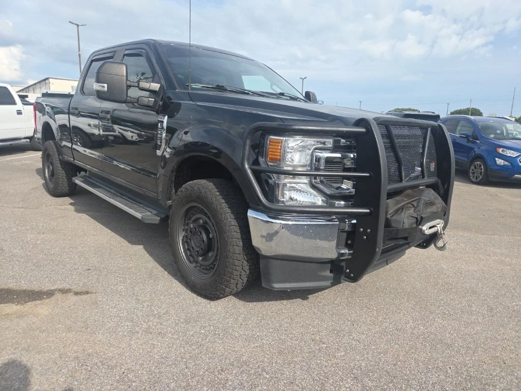Used 2022 Black Ford XL image 1