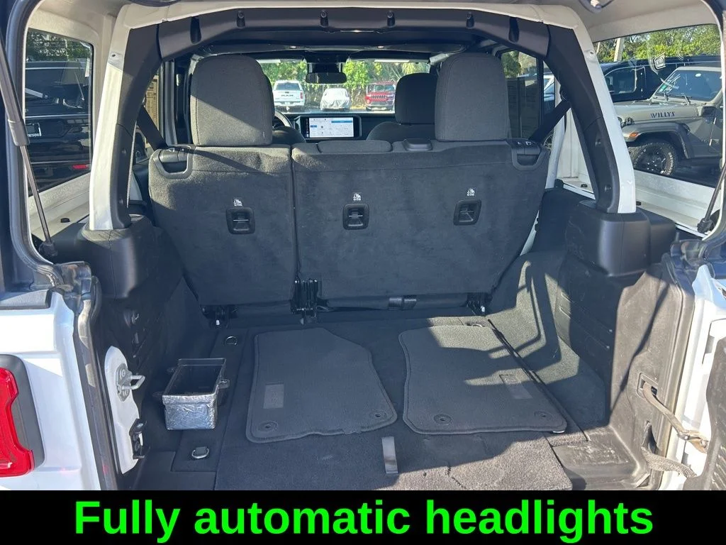Used 2024 White Jeep Rubicon image 31