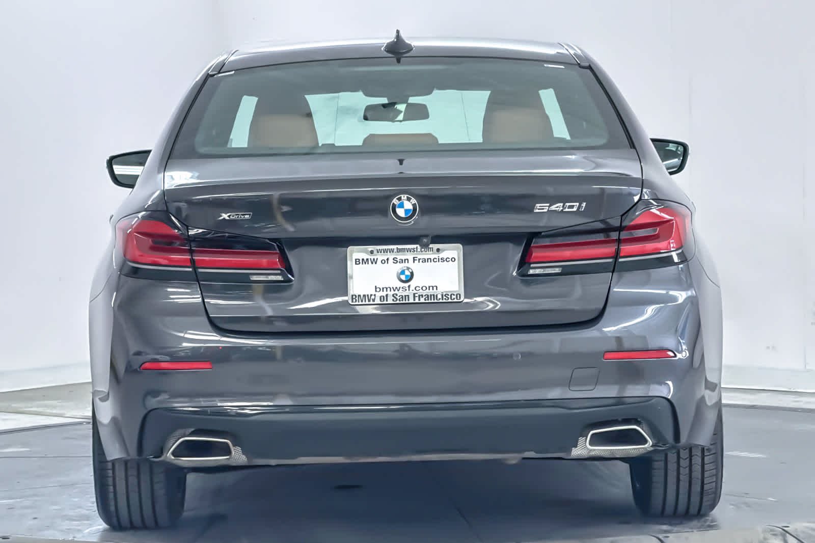 Used 2023 Dark Graphite Metallic BMW 540i xDrive image 7