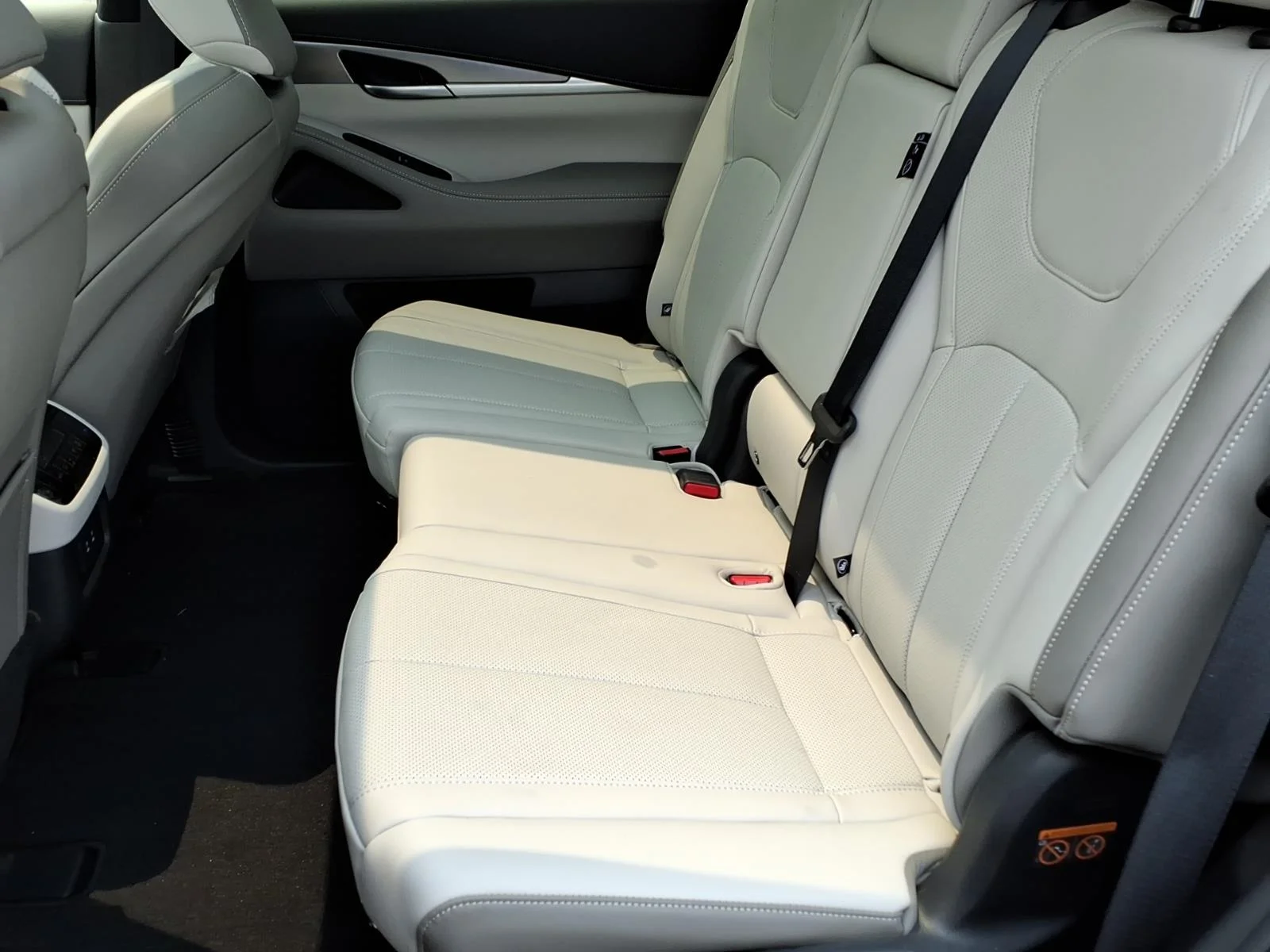 Certified Used 2026 Blue INFINITI PURE image 23