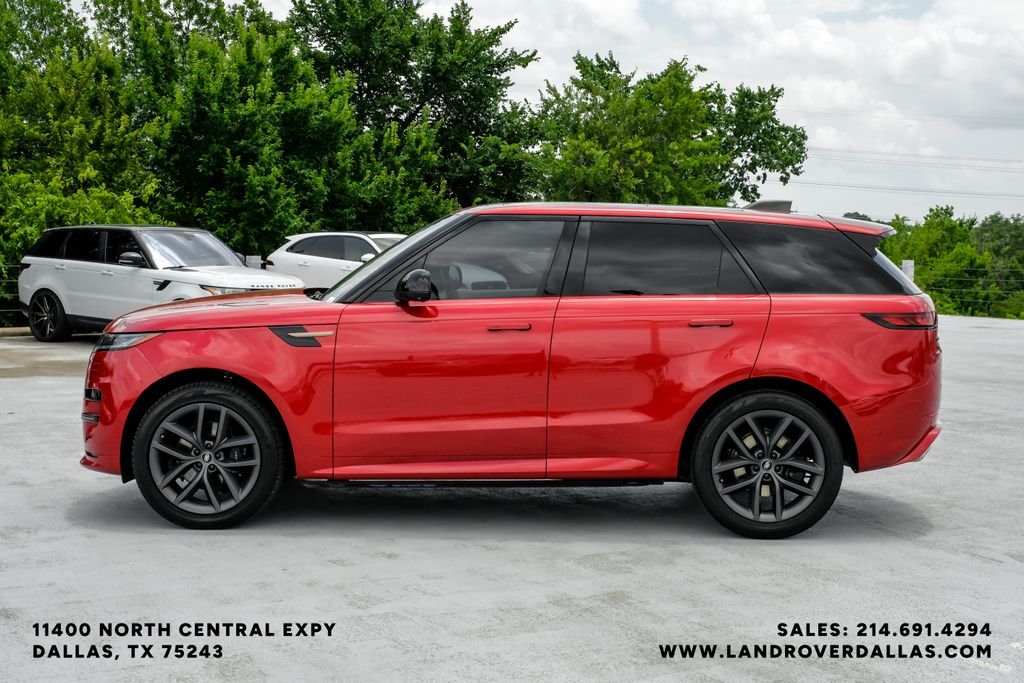 Used 2023 Firenze Red Metallic Land Rover SE Dynamic image 13