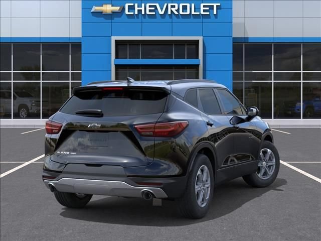 New 2026 Black Chevrolet 2LT image 4