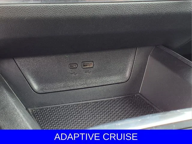 Used 2025 Black Chevrolet LT image 12