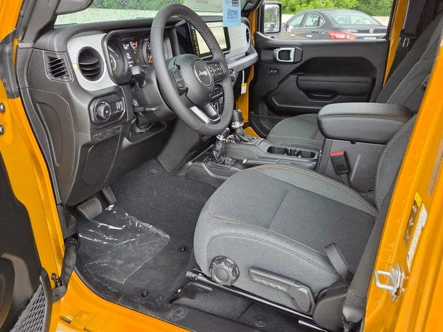 New 2026 Goldilocks Exterior Paint Jeep Sport S image 14