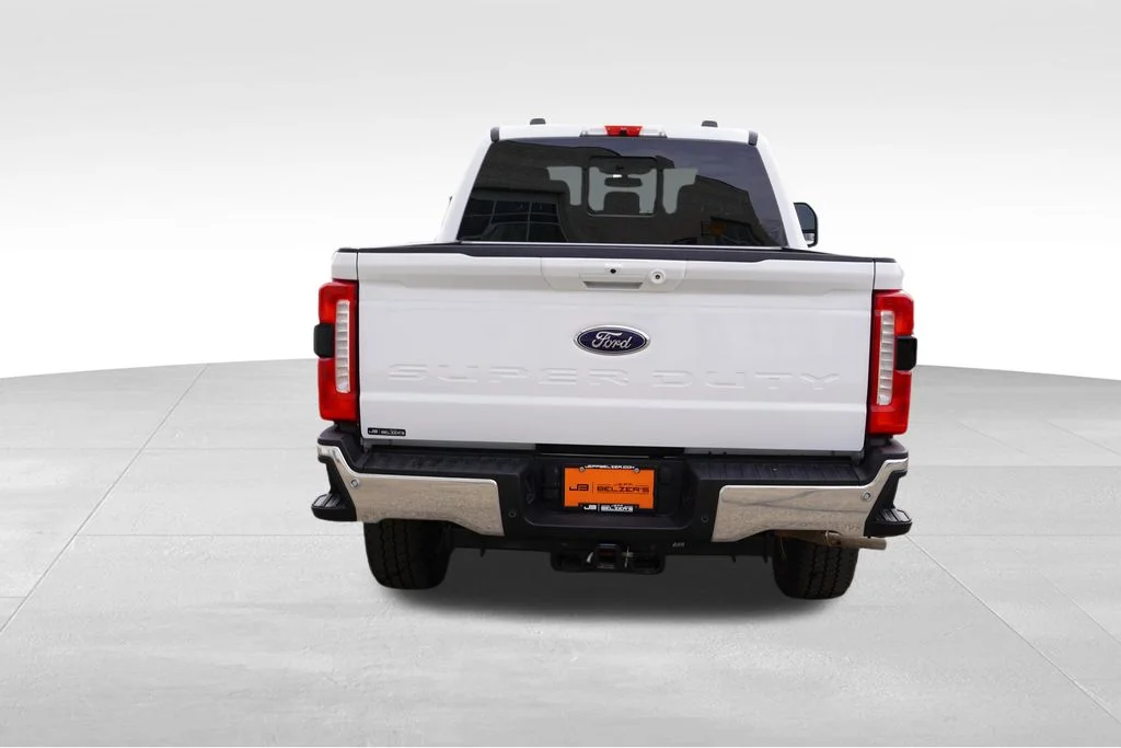 Used 2026 Oxford White Ford Lariat image 6