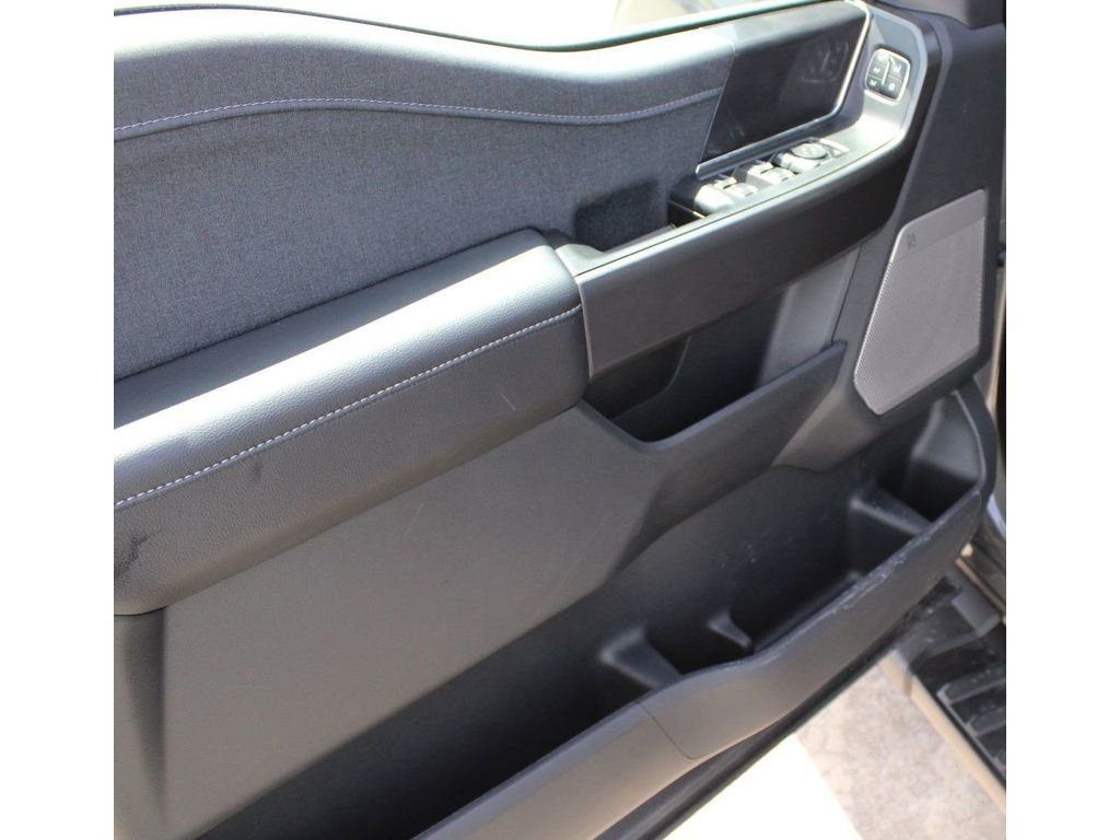 2025 Ford F-150 Lariat - Photo 8