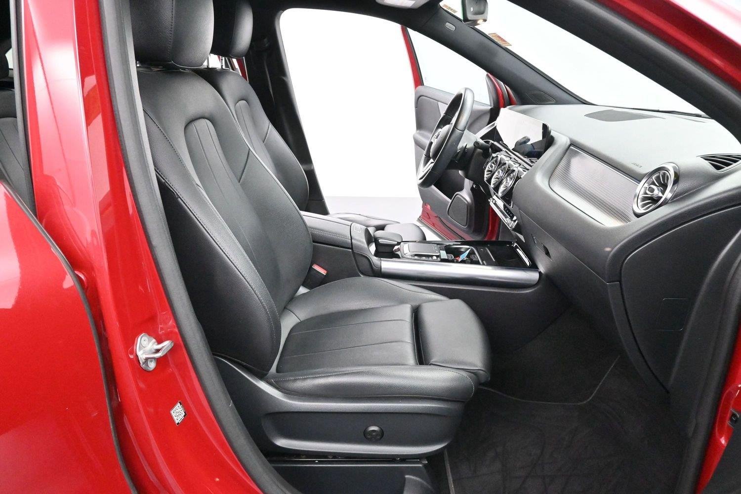 Used 2021 Patagonia Red Metallic Mercedes-Benz GLA 250 image 30