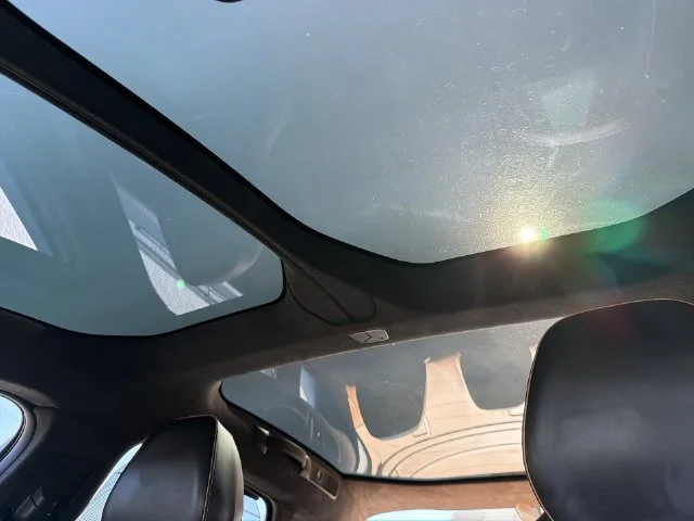 Used 2025 Black Lucid Touring image 18