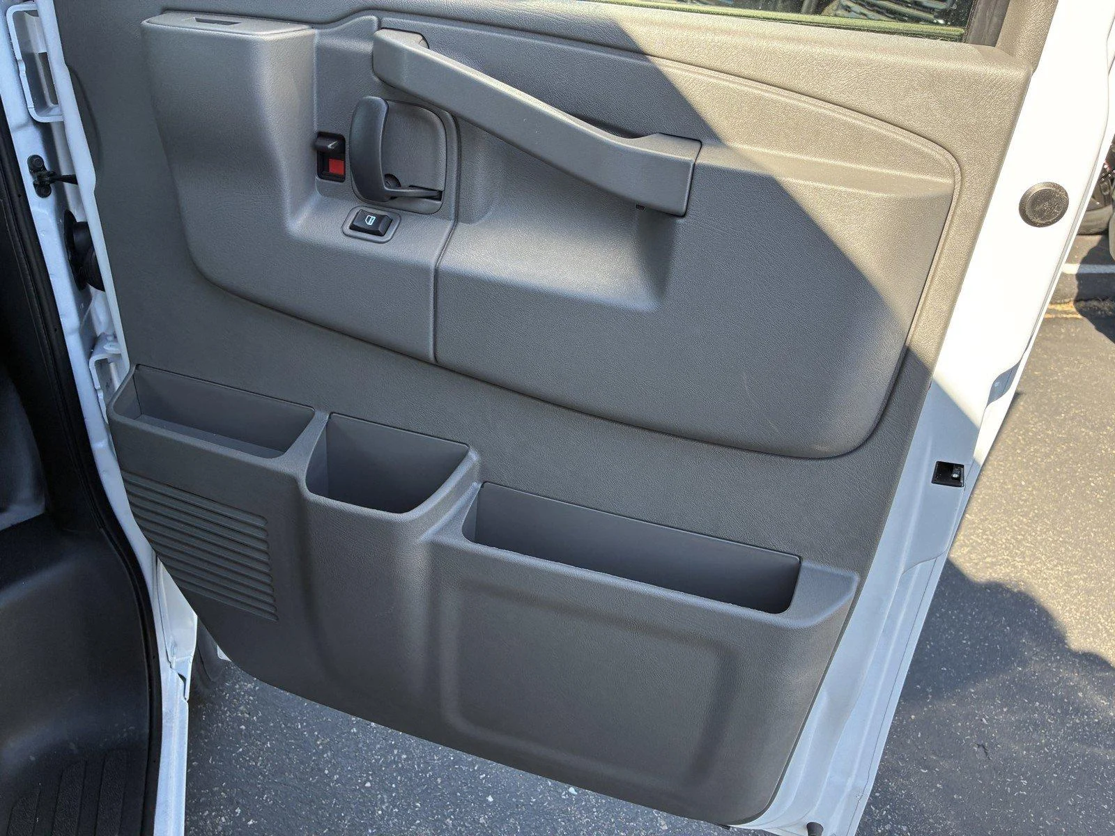 New 2026 Summit White GMC Work Van image 8