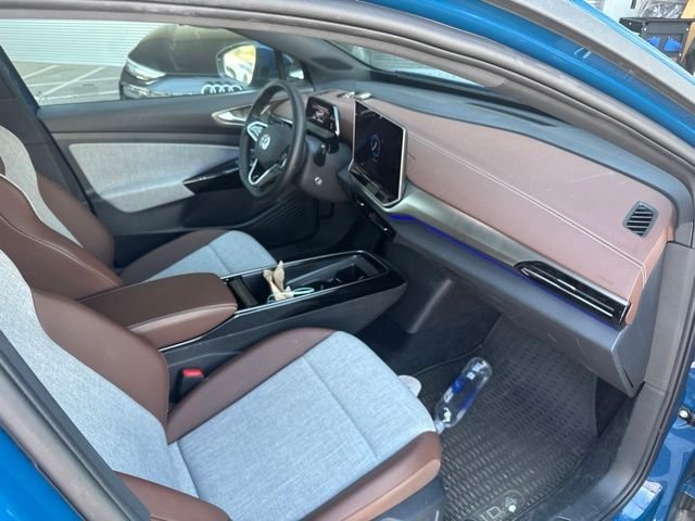 Certified Used 2025 Blue Volkswagen Pro image 5