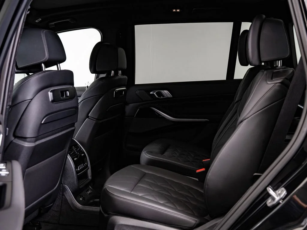 New 2027 Black Sapphire Metallic BMW xDrive40i image 45