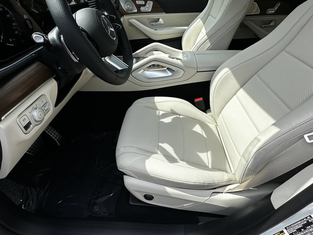 New 2026 Polar White Mercedes-Benz GLS 450 image 49