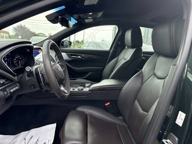 Used 2020 Evergreen Metallic Cadillac Sport image 23