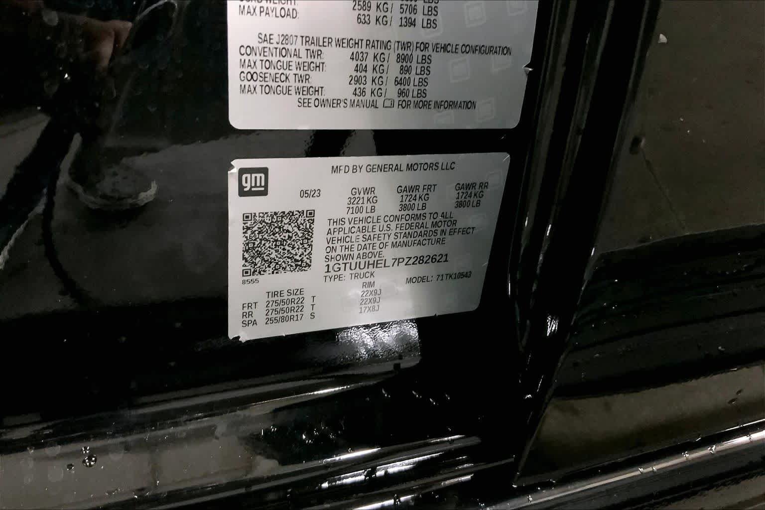 Used 2023 Onyx Black GMC Denali Ultimate image 37