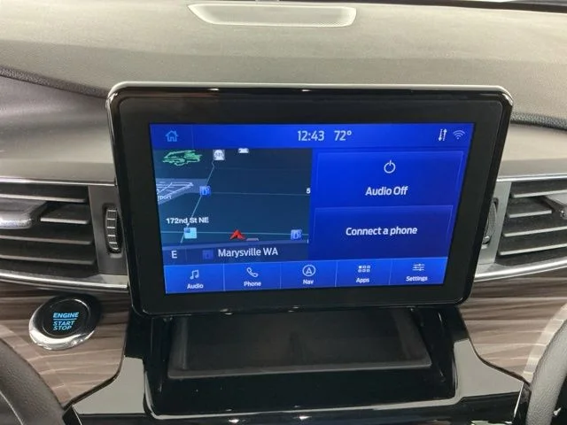 Certified Used 2023  Ford Limited image 17