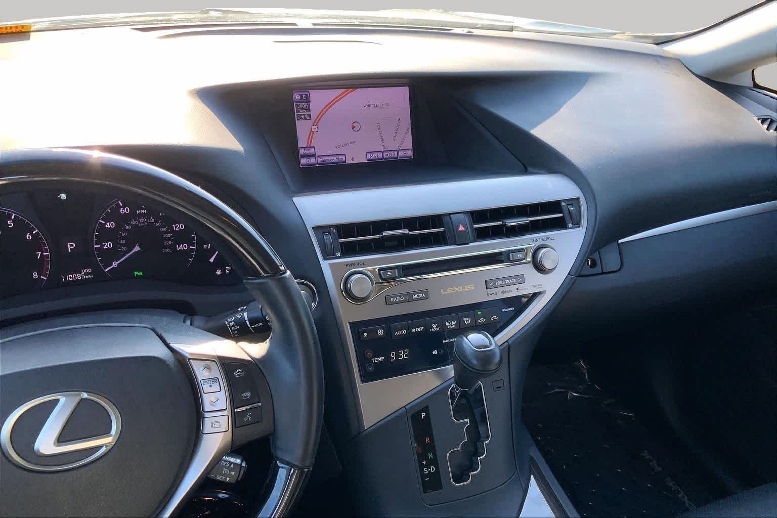 Used 2014 Obsidian Lexus  image 7