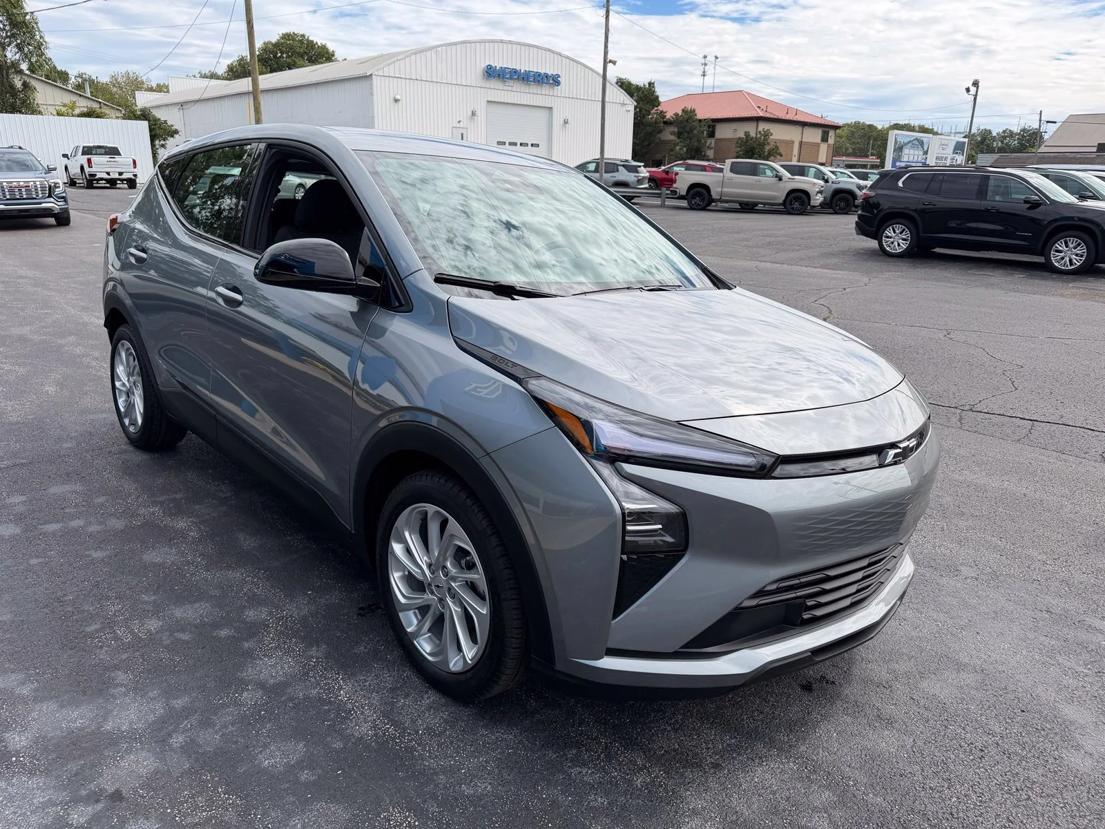 2027 Chevrolet Bolt LT - Photo 6
