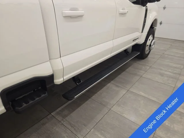 New 2026 Star White Metallic Tri-Coat Ford F-450® Platinum® image 18