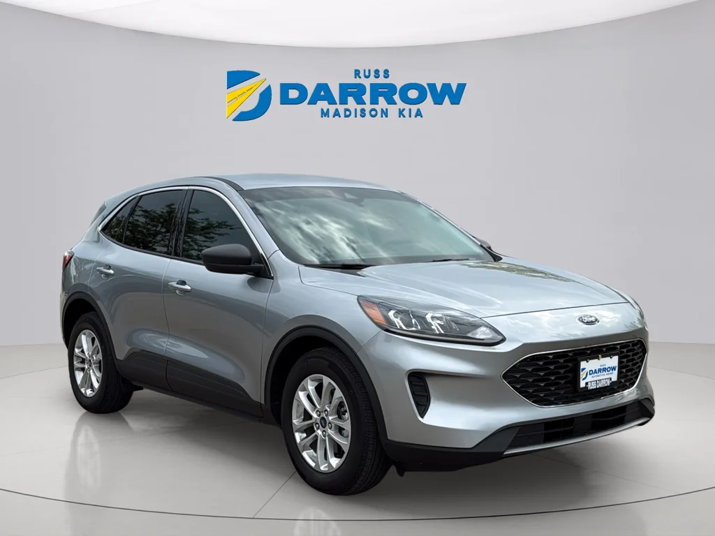 Used 2022 Silver Metallic Ford SE image 7