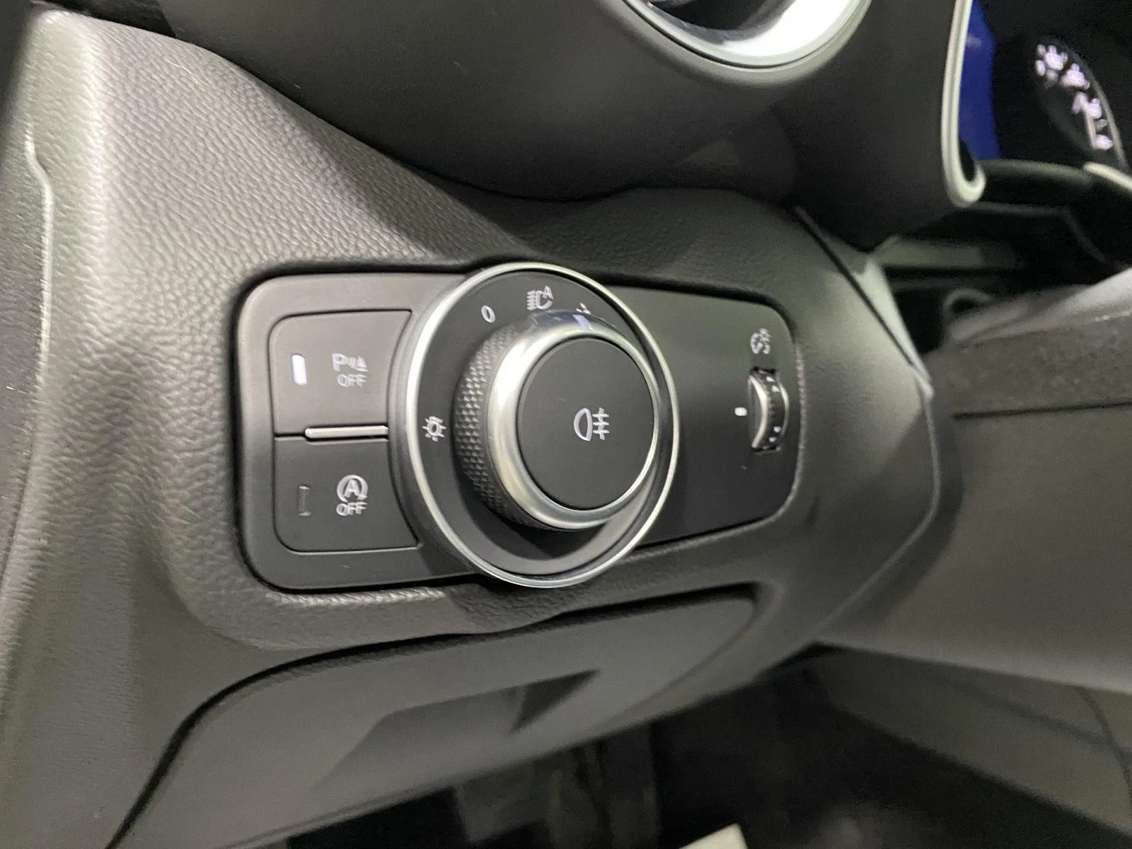 Used 2021 Alfa Black Alfa Romeo Ti image 18