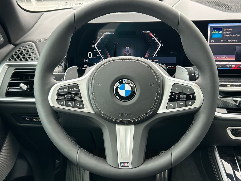 New 2026 Dravit Grey Metallic BMW xDrive40i image 18