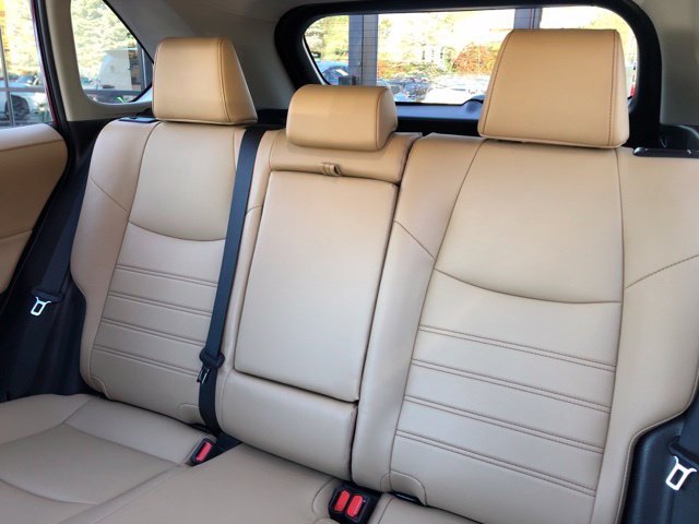 Used 2024 Pearl Toyota XLE Premium image 19
