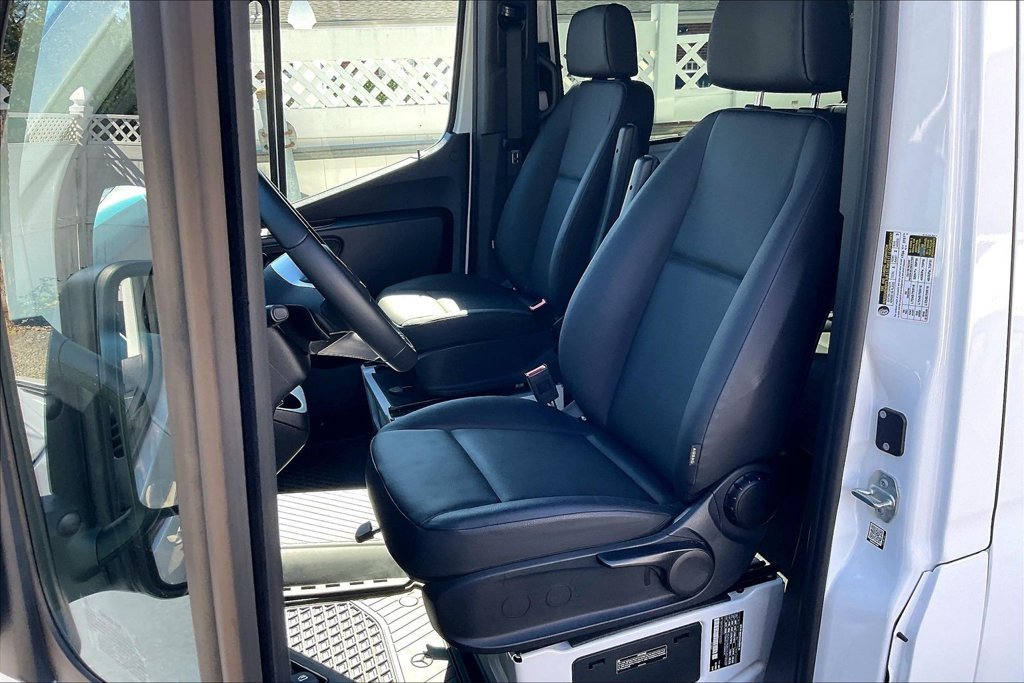 2026 Mercedes-Benz Sprinter Crew Van Base - Photo 15