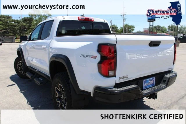 Used 2024 White Chevrolet ZR2 image 15