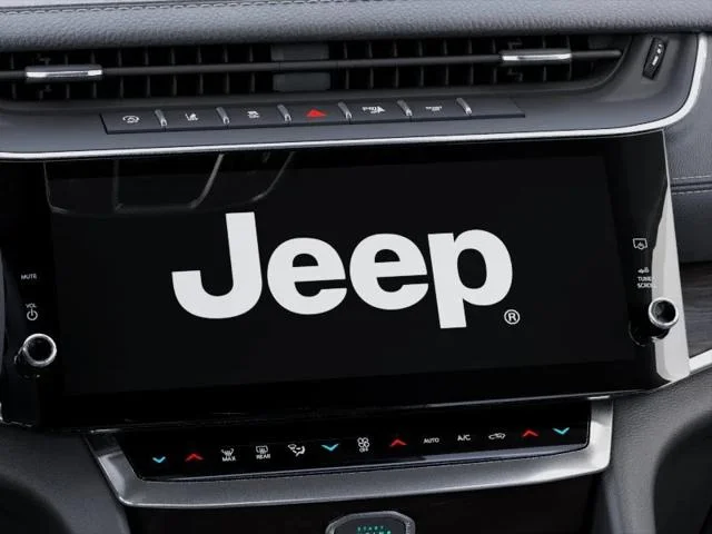 New 2026 Diamond Black Crystal Pearl-Coat Exterior Paint Jeep Laredo image 20
