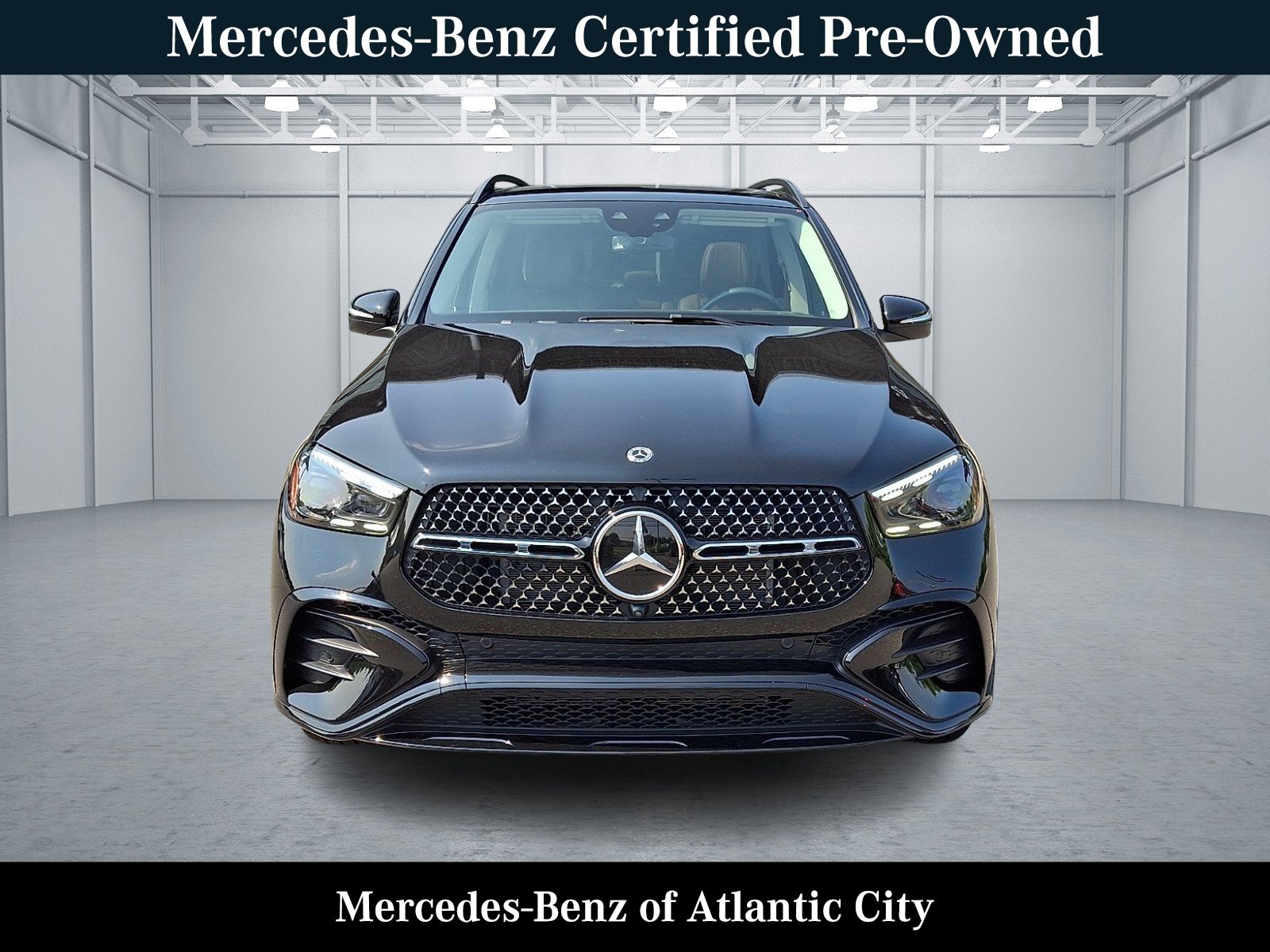 Certified Used 2025 Black Mercedes-Benz 4MATIC® image 2