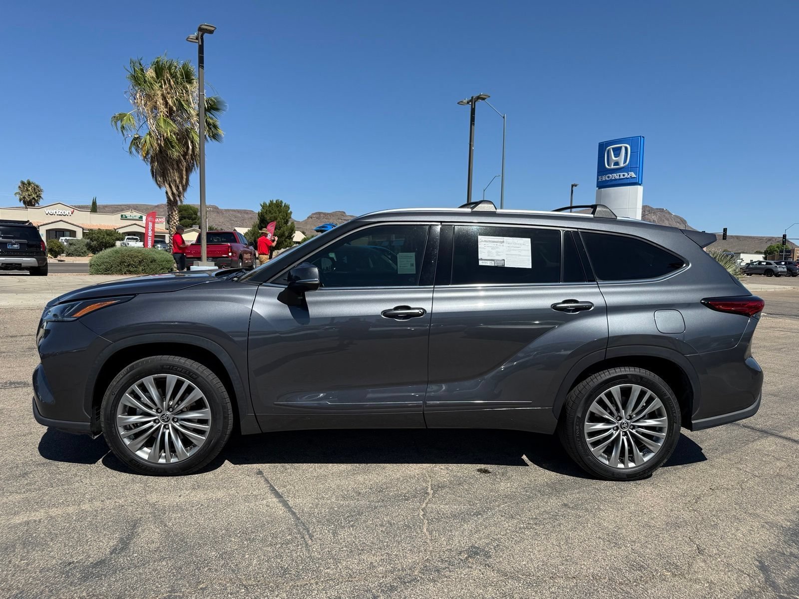 Used 2021 Gray Toyota Platinum image 10