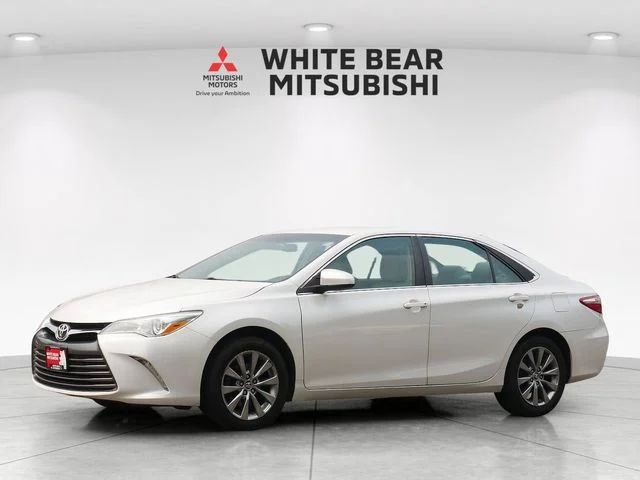 Used 2015 Toyota Camry XLE with VIN 4T1BF1FK9FU004101 for sale in White Bear Lake, Minnesota