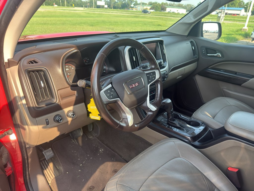 Used 2016 Cardinal Red GMC 4WD SLT image 2