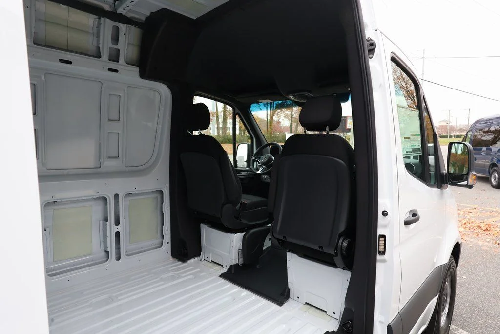 New 2026 White Mercedes-Benz Cargo 170 WB image 5