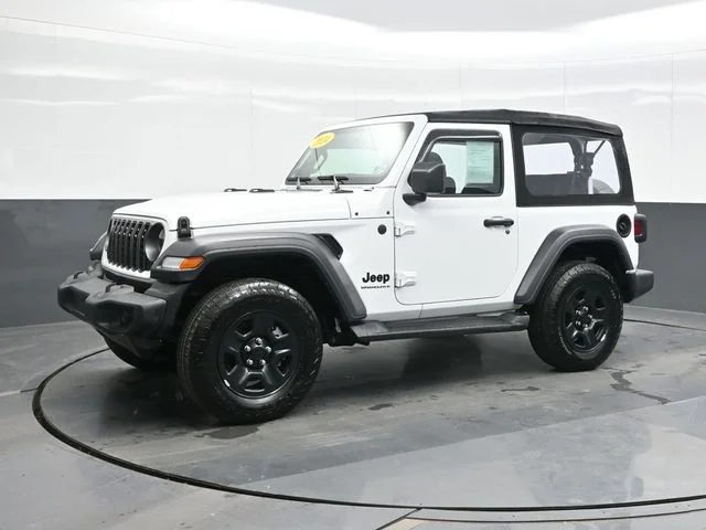 Used 2024 White Jeep Sport image 5