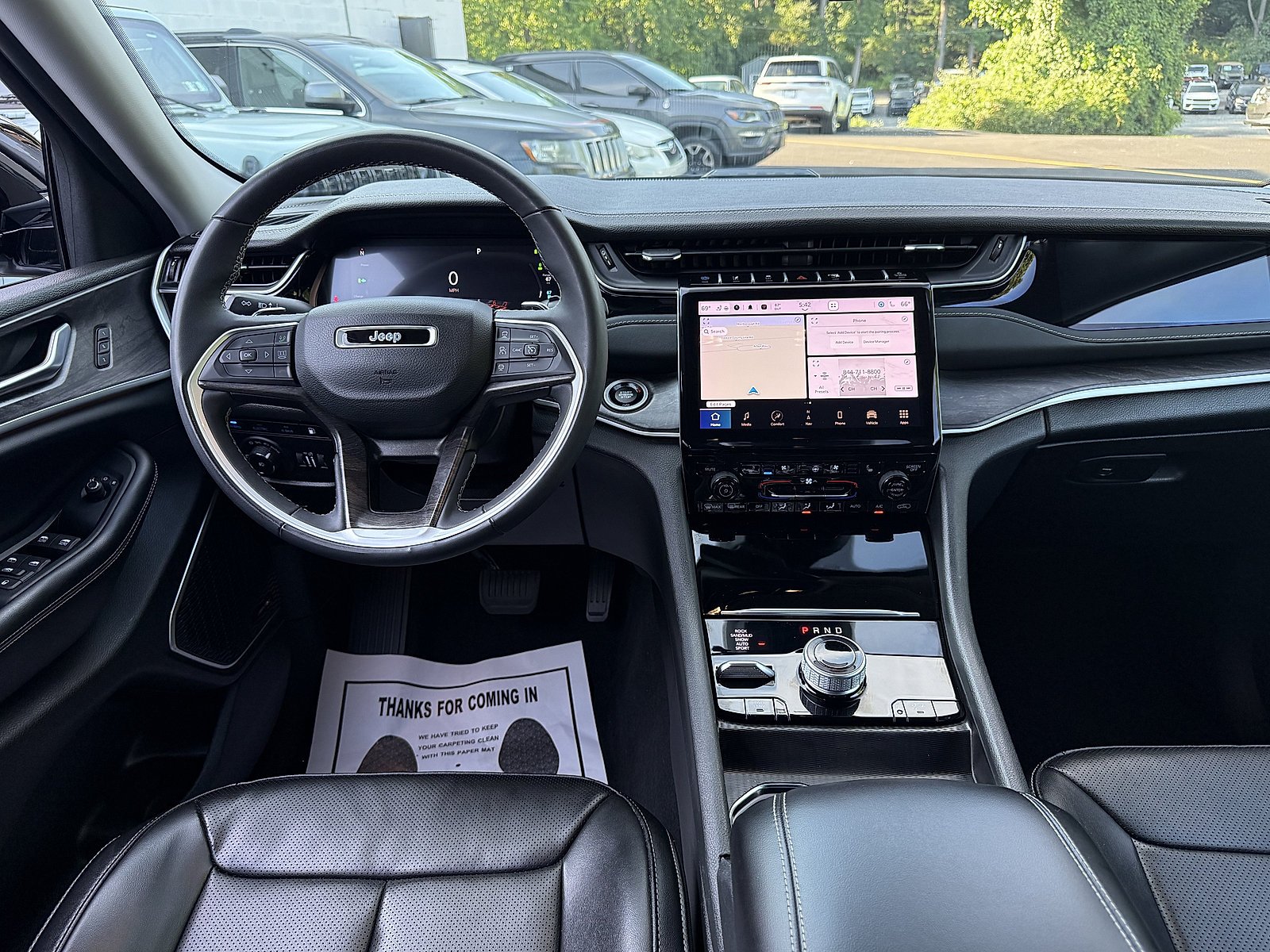 Used 2023 Silver Zynith Jeep BASE image 13