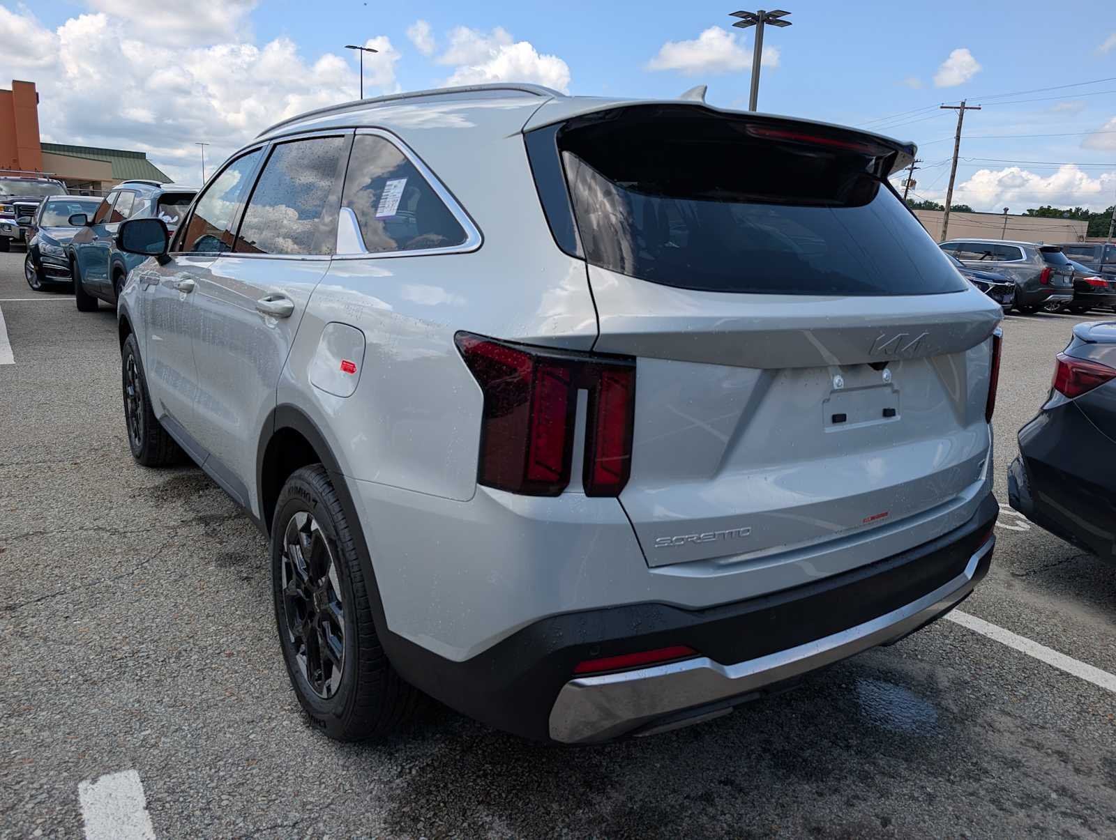 New 2026 Ivory Silver Kia S image 9