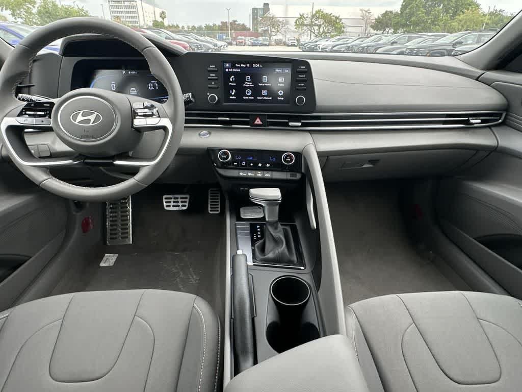 New 2026 Serenity White Hyundai SEL Sport image 24